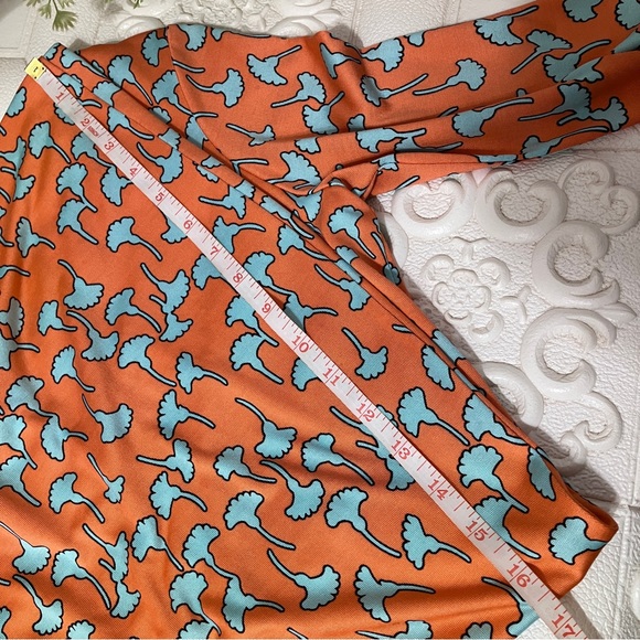 Diane Von Furstenberg Orange Boho Print Sheath Dress size 4 like NEW - Picture 5 of 9